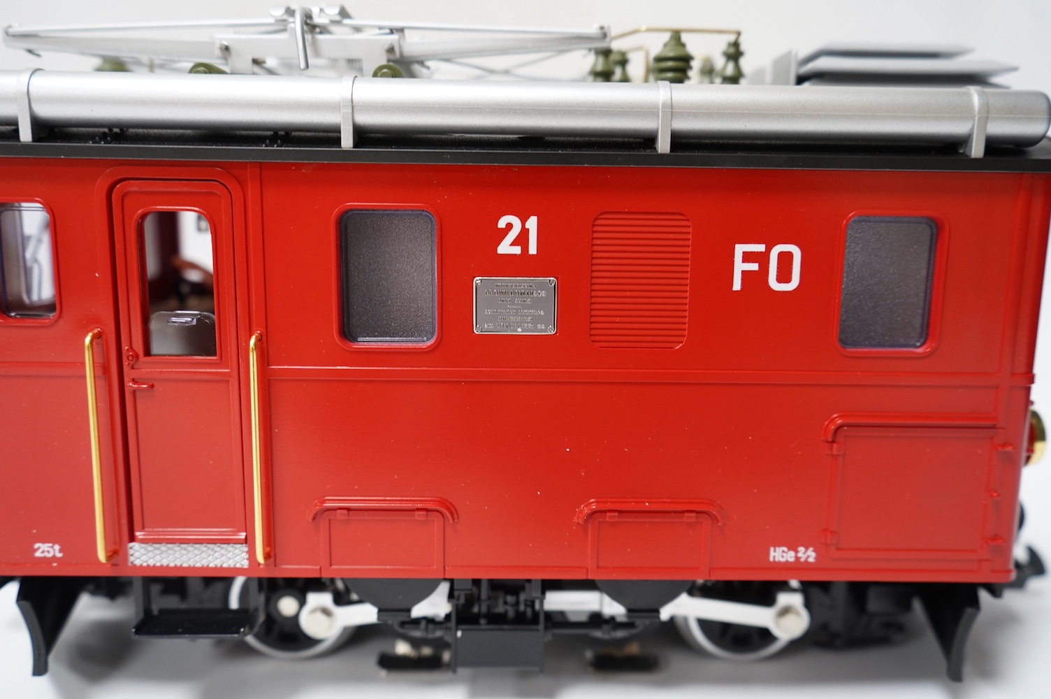 A boxed Lehman LGB (2046) G scale railway FO electric pantograph locomotive, 21, in red livery. Condition - good, evidence of very minor running wear only.